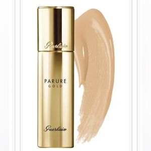 guerlain parure gold radiance foundation -31
